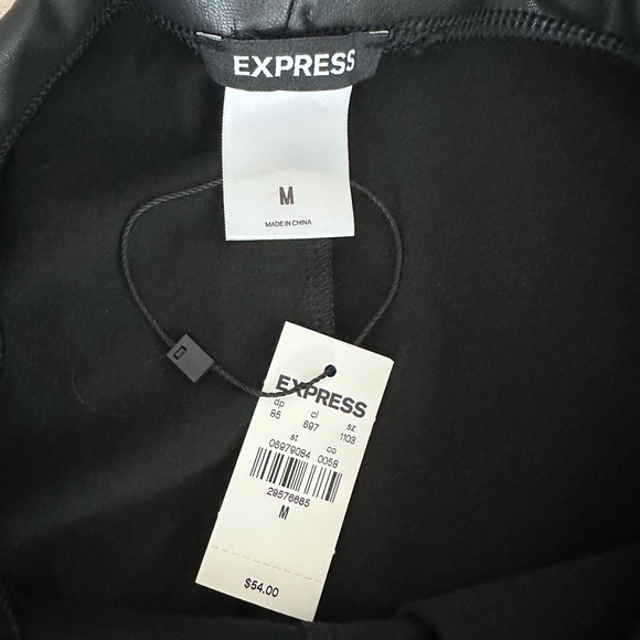NWT Express black leather leggings M - Picture 7 of 7
